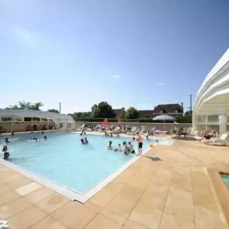 Chalet 4 Etoiles - Piscine - Eed0g0