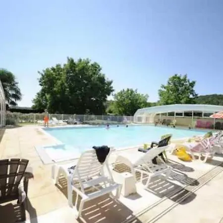 4 Etoiles - Piscine - Eed0g0